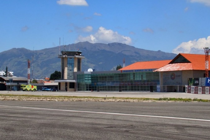 Aeropuerto Cuenca Mariscal La Mar