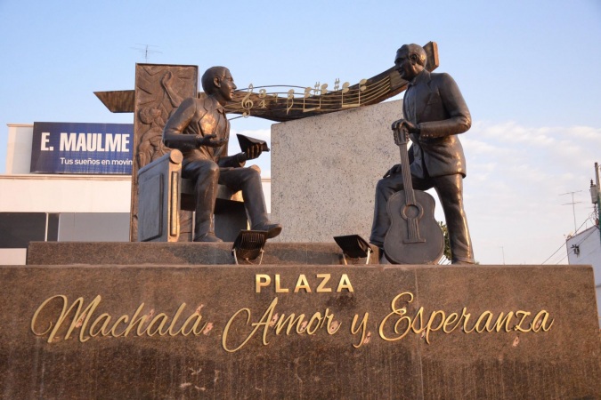 Amor y Esperanza Plaza Machala