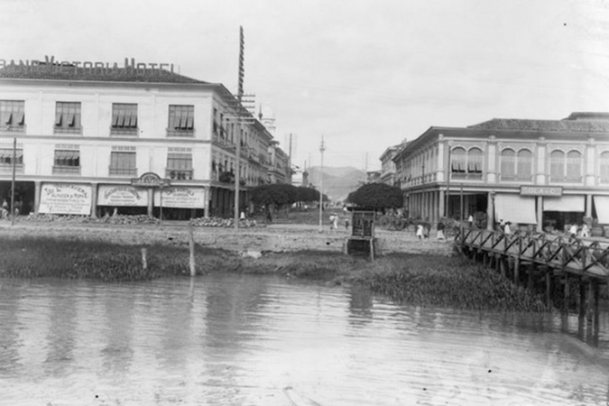 Historia del Malecón Simón Bolívar y Avenida 9 de Octubre.